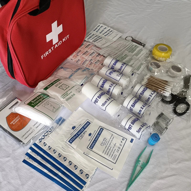 Travel First Aid Kit (184 Pcs)